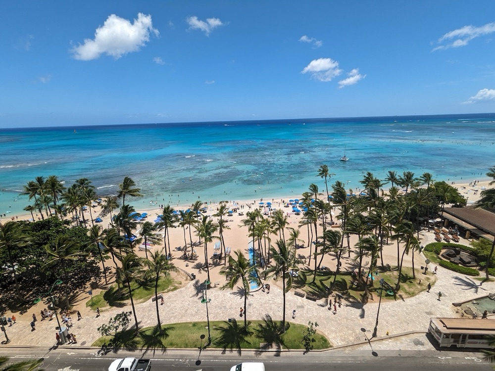 Hyatt Regency Waikiki — kamaʻāina rate