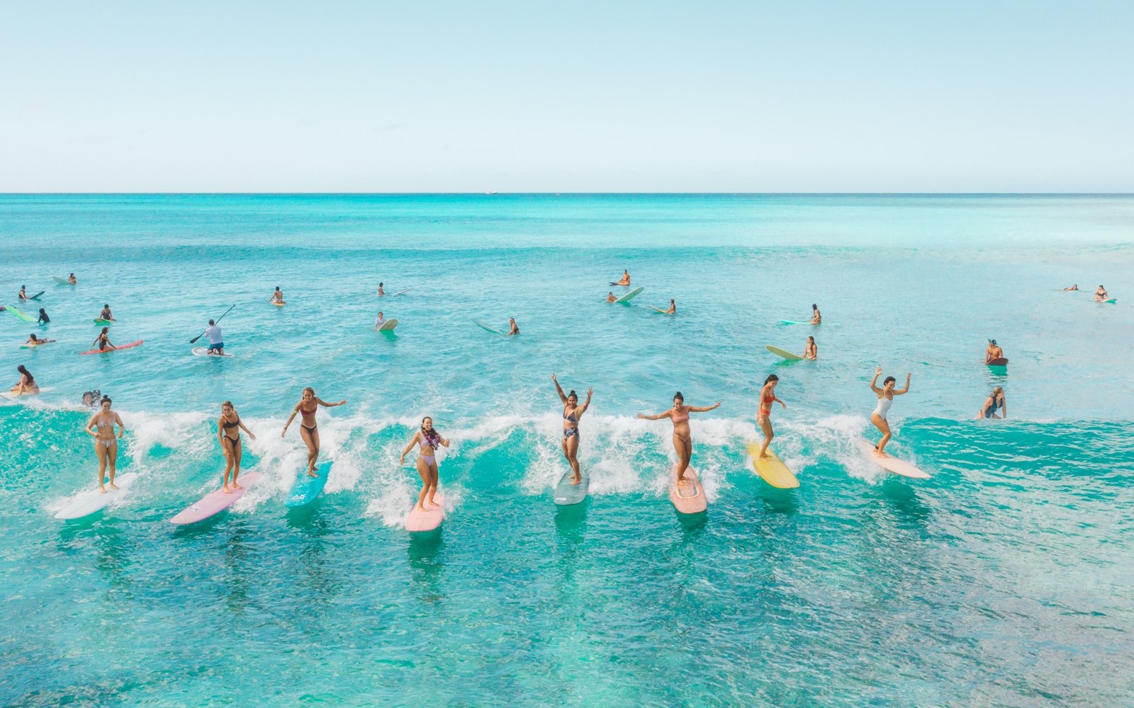 Kaimana Beach Hotel — kamaʻāina rate